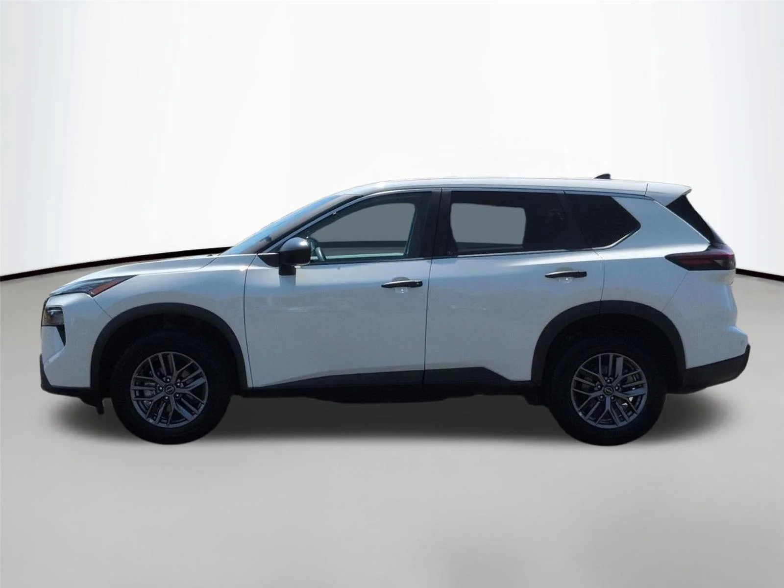 Used 2024 Glacier White Nissan S image 2