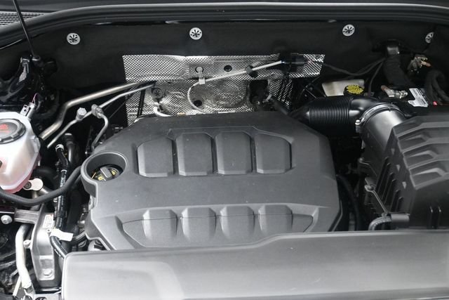 Used 2025  Volkswagen 2.0T SEL image 22