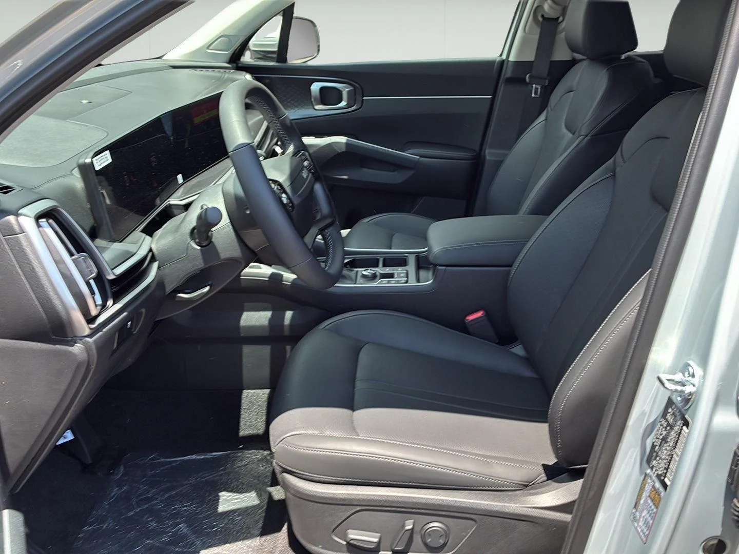 New 2026 Ivory Silver Kia S image 8