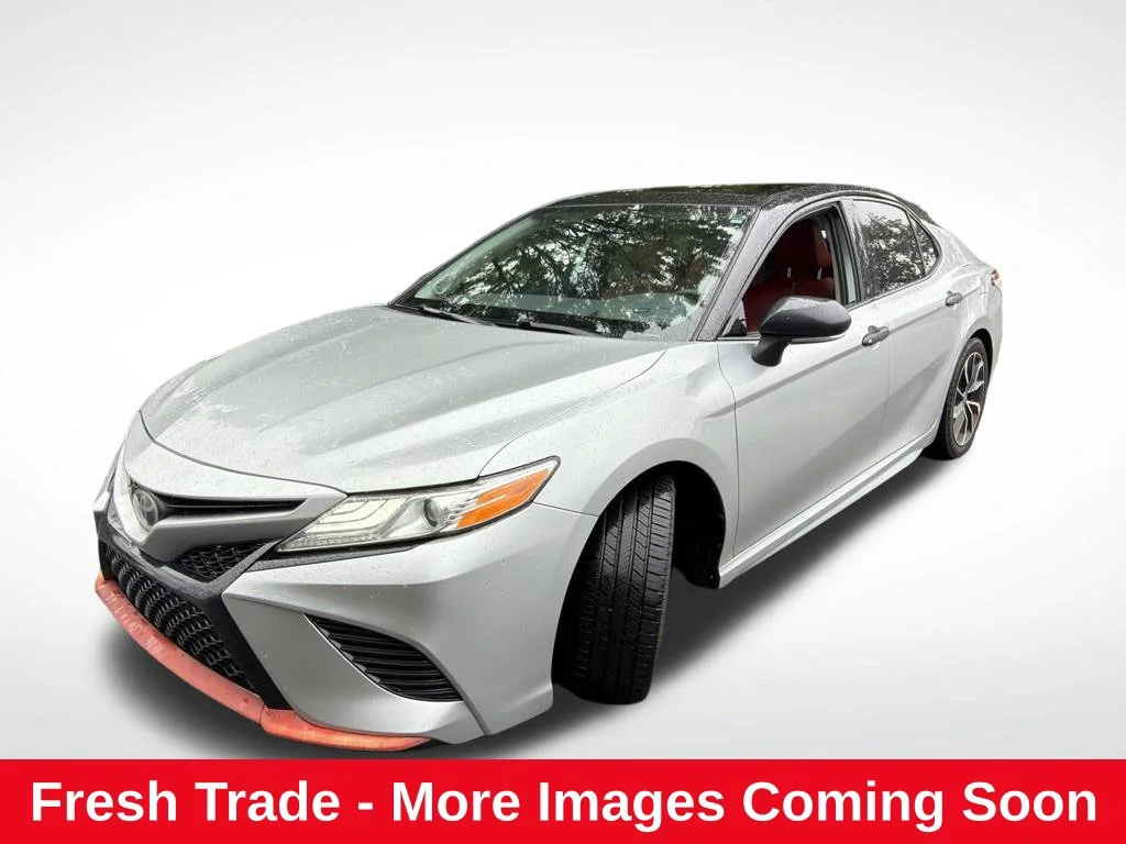 Used 2020 Silver Toyota XSE V6 image 1