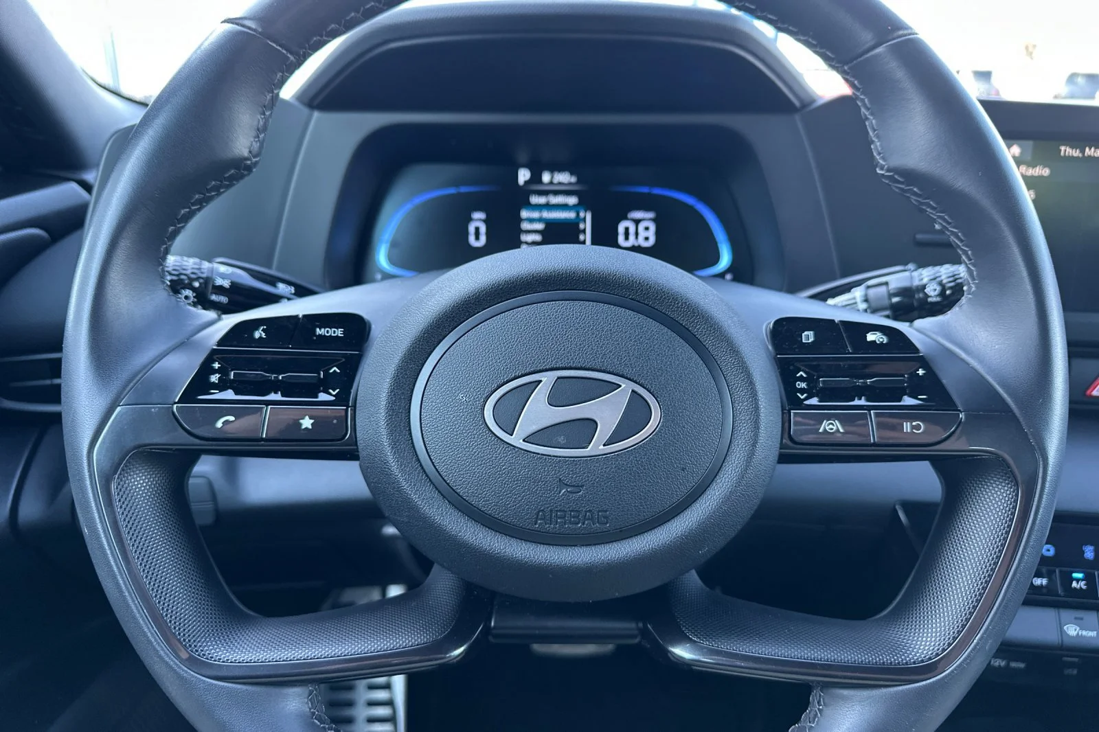 Used 2025 Serenity White Hyundai SEL Sport image 22