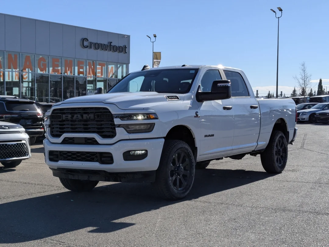 New 2026 White RAM Big Horn - - 5th W & Gooseneck Prep - Level 1 Plus Grp - Cummins HO & More! image 4