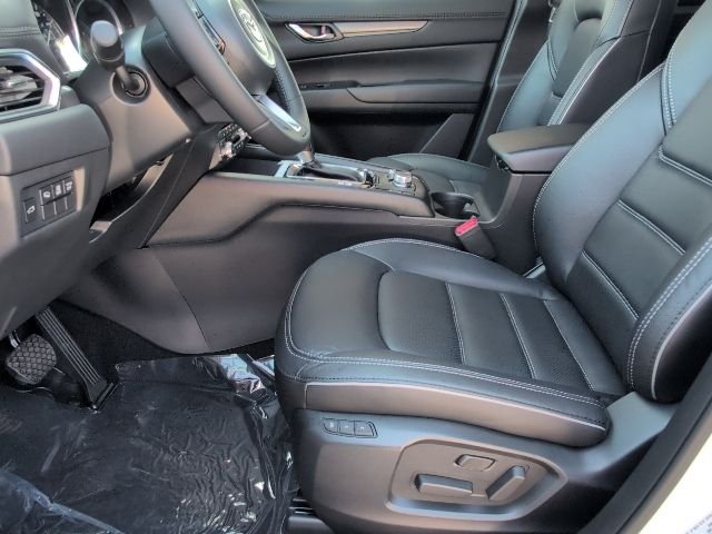 2025 Mazda CX-5 S Preferred package - Photo 12