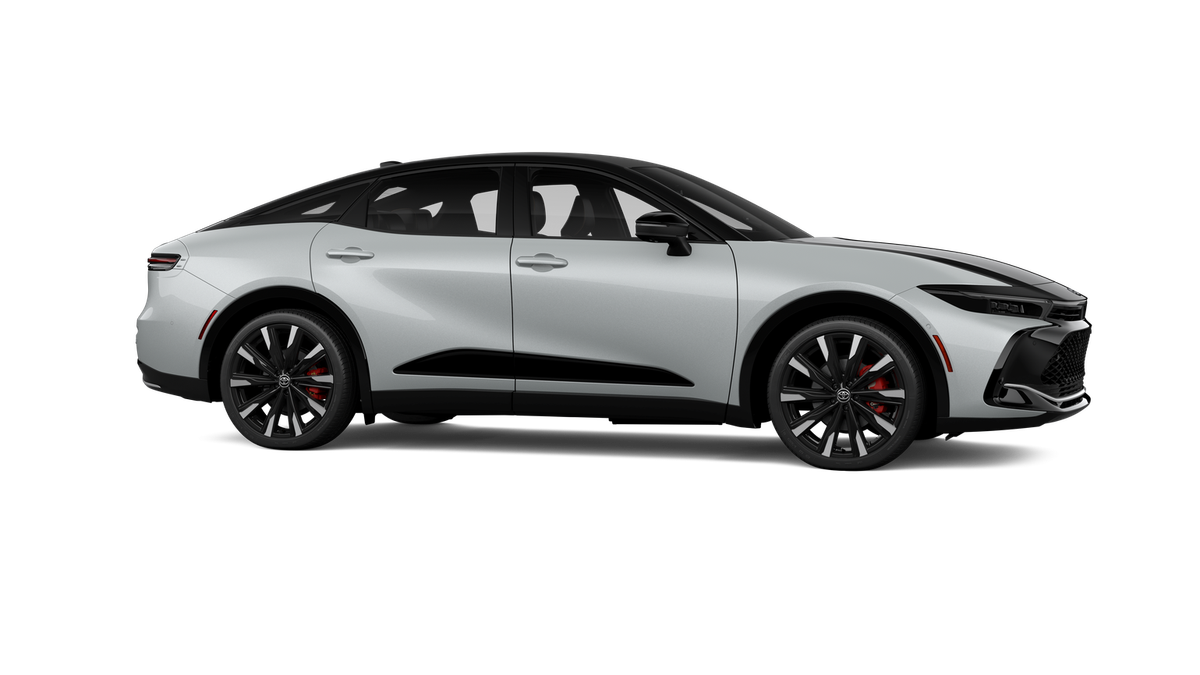 New 2027 Oxygen White with Black bi-tone Toyota Platinum image 13