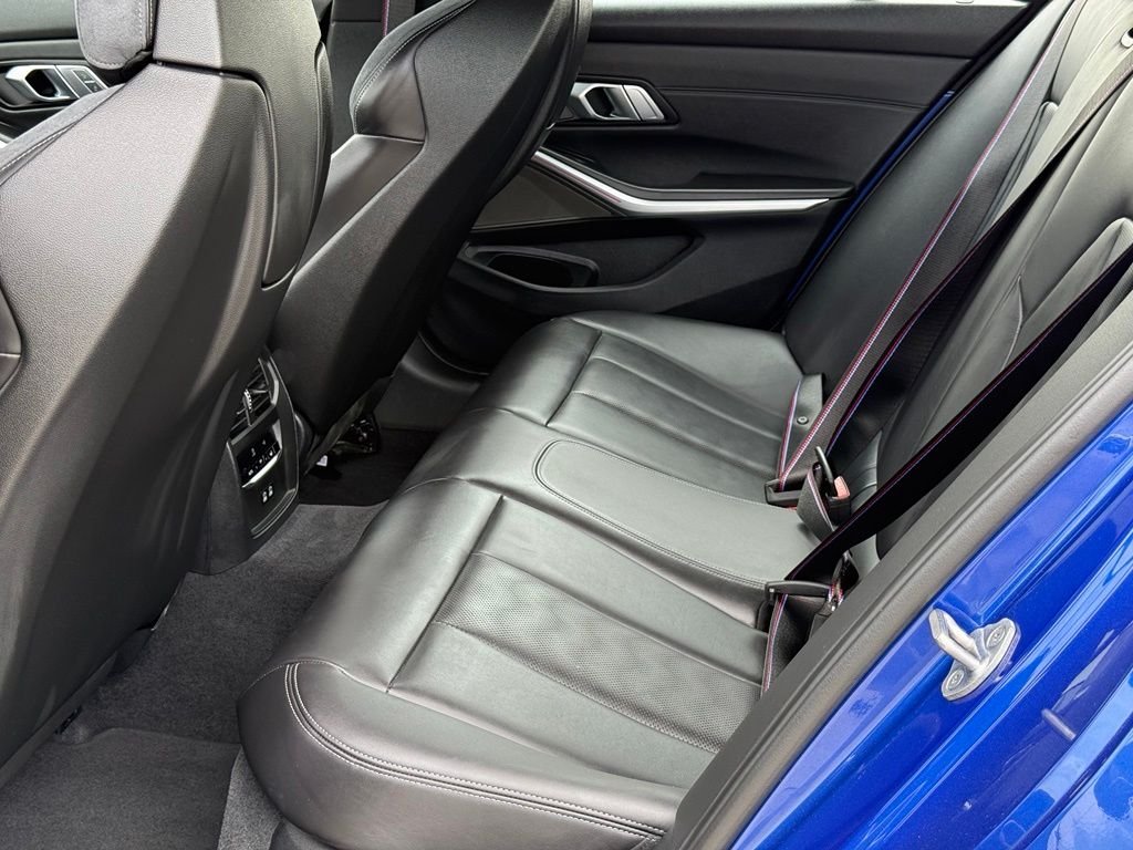 Used 2026 Portimao Blue Metallic BMW Competition image 10