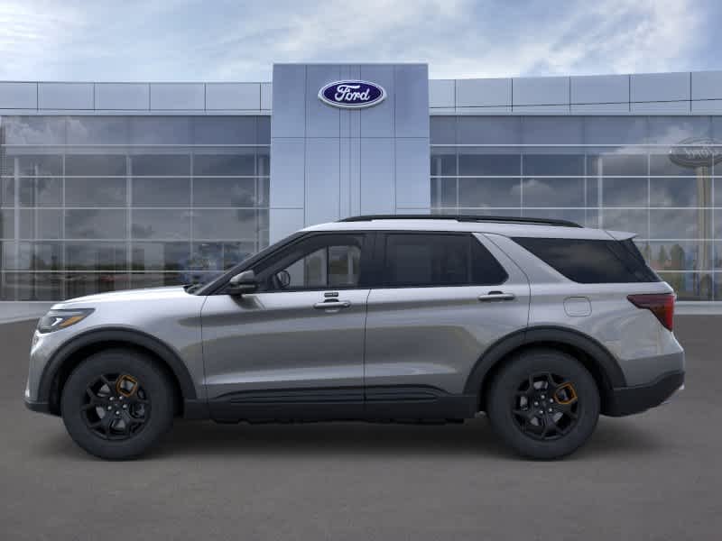 New 2026 Carbonized Gray Metallic Ford Tremor image 3