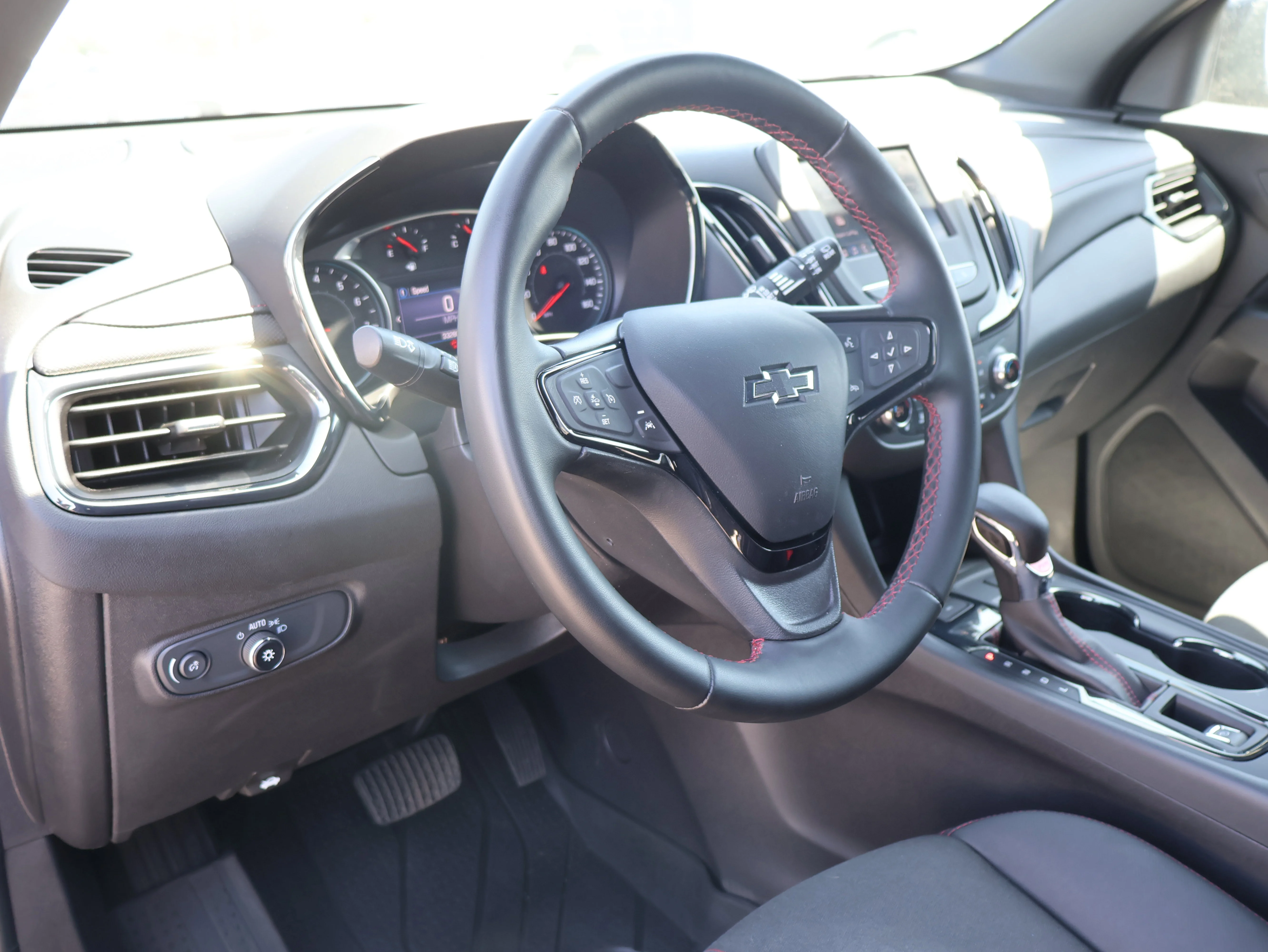 2023 Chevrolet Equinox RS - Photo 23