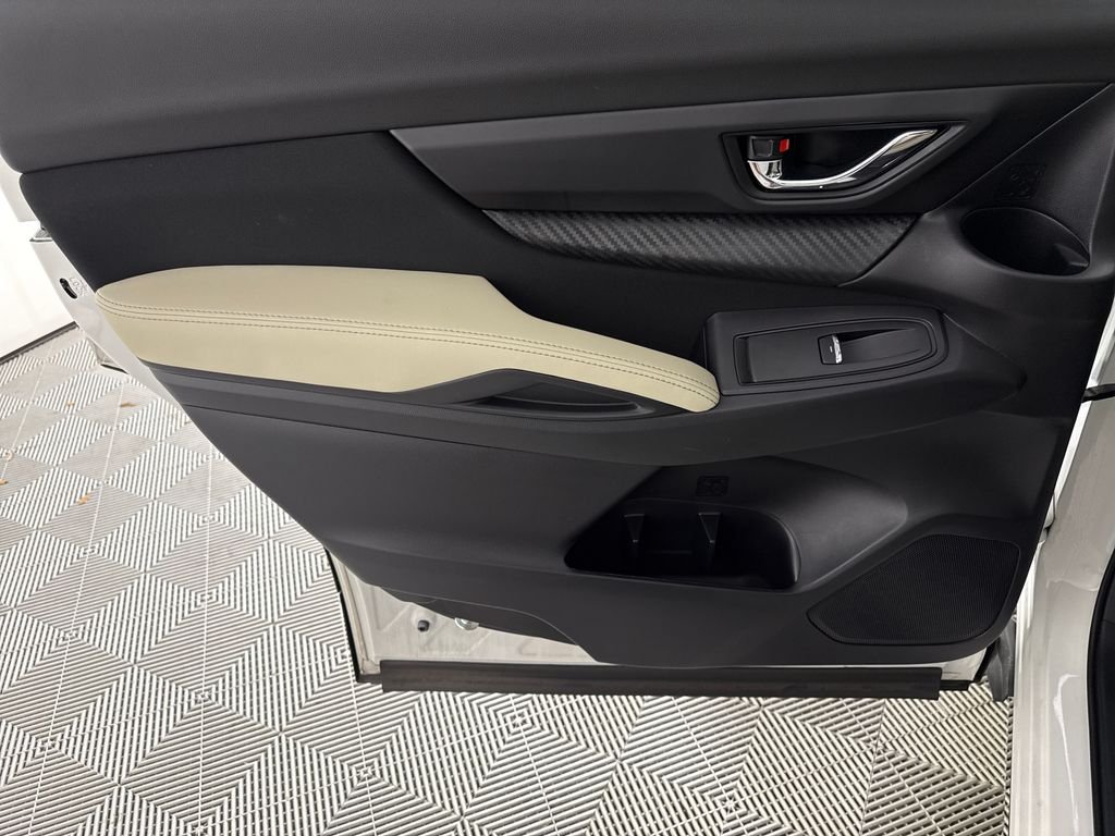 2025 Subaru Ascent Premium - Photo 12