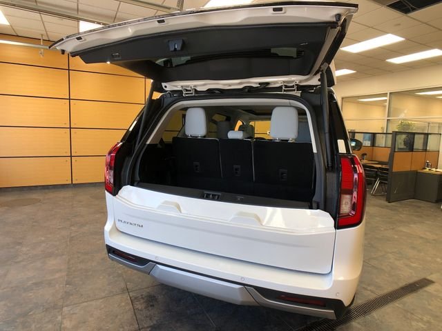 New 2026 Star White Metallic Tri-Coat Ford Platinum® image 22