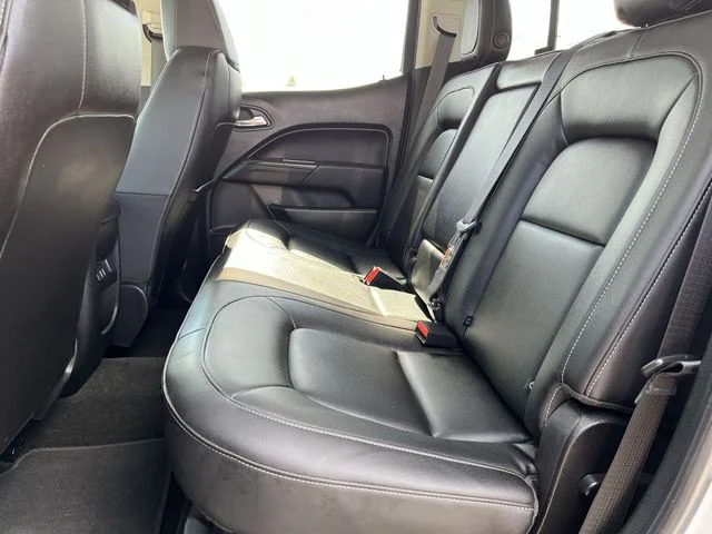 Used 2018 White Chevrolet LT image 25
