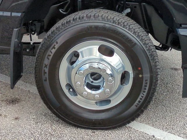 New 2026 Agate Black Metallic Ford F-350® Platinum® image 11
