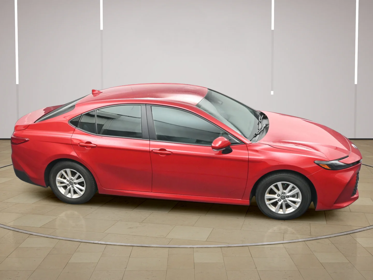 2025 Toyota Camry LE - Photo 31