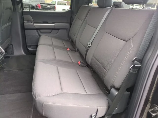 Used 2024 Black Ford XLT image 28
