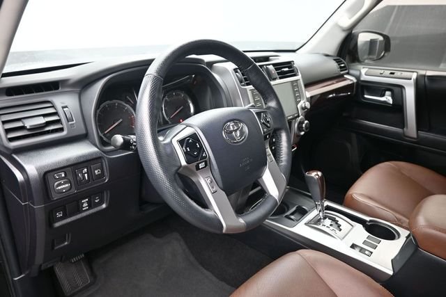 Used 2025 Blue Nissan SV image 19