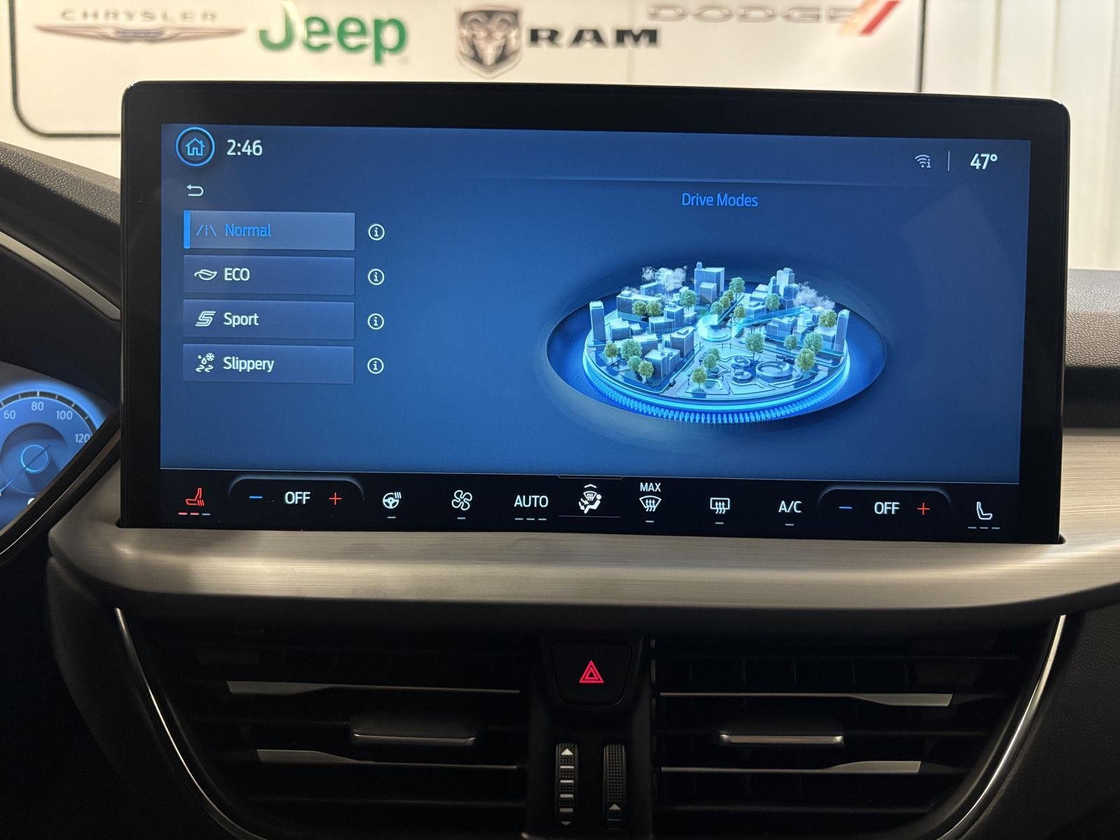 Used 2025 Carbonized Gray Metallic Ford Platinum image 19