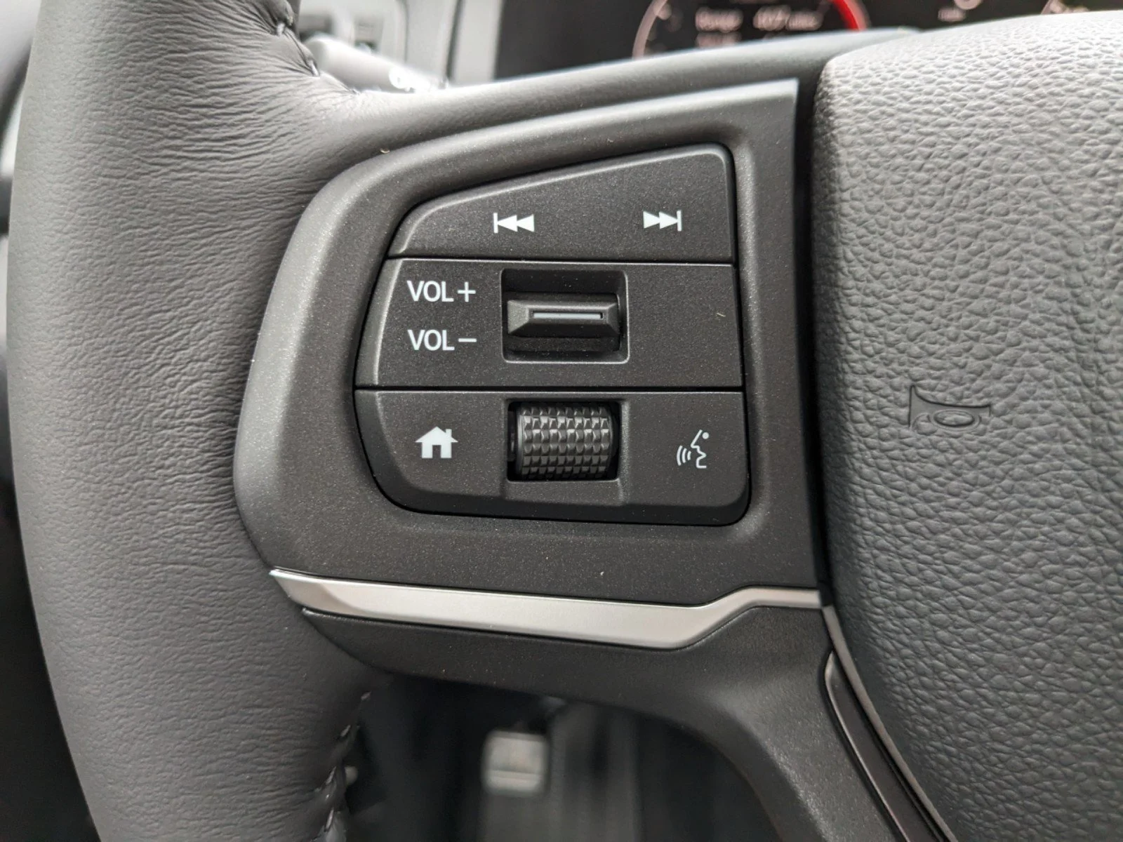 New 2026 Sonic Gray Pearl Honda RTL image 21