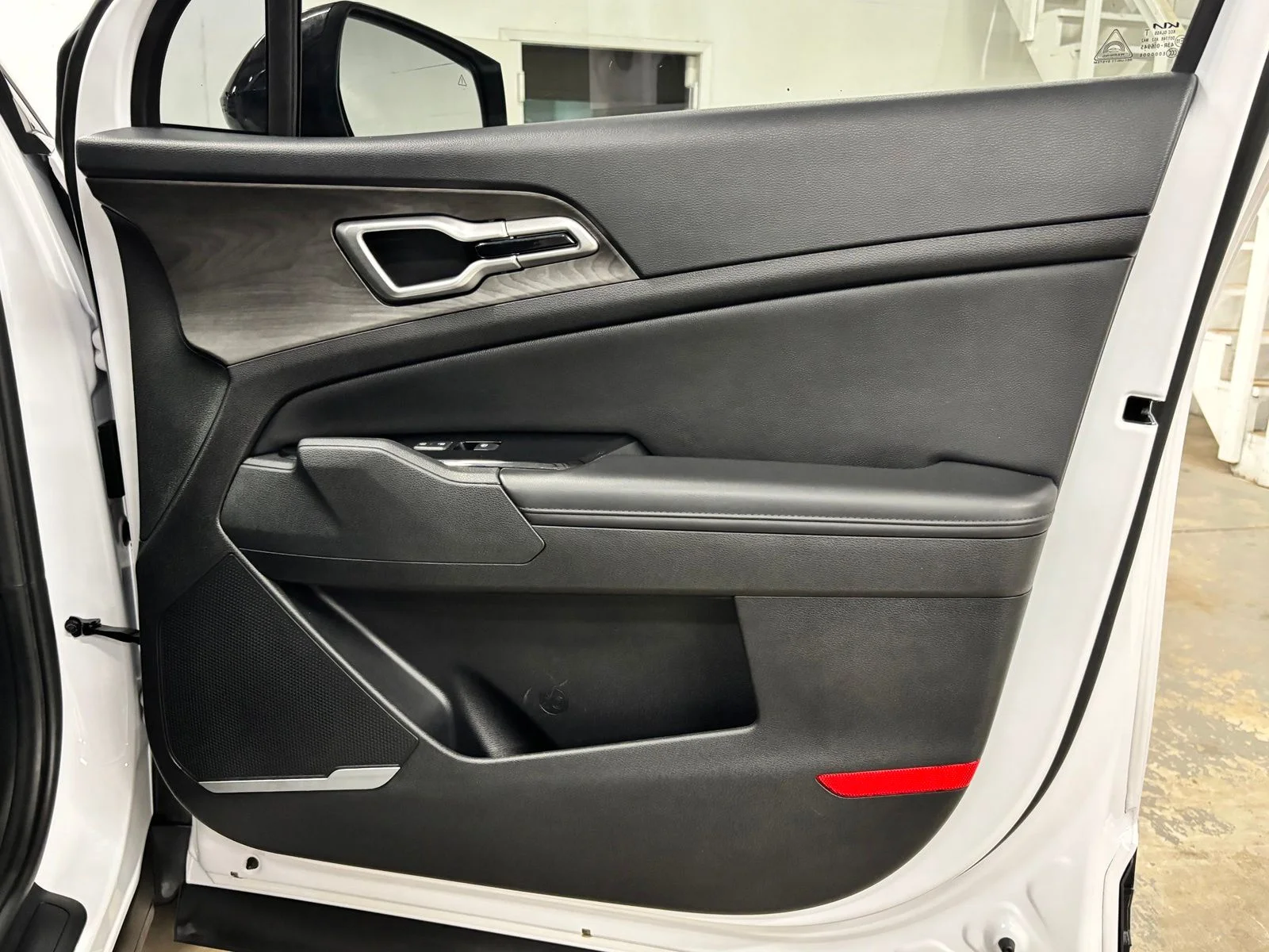 Used 2024 White Kia X-Line image 23