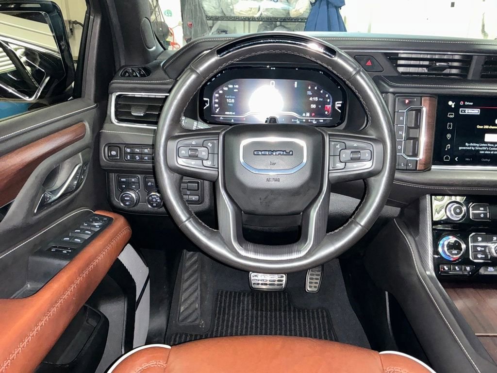 2024 GMC Yukon Denali Ultimate - Photo 15