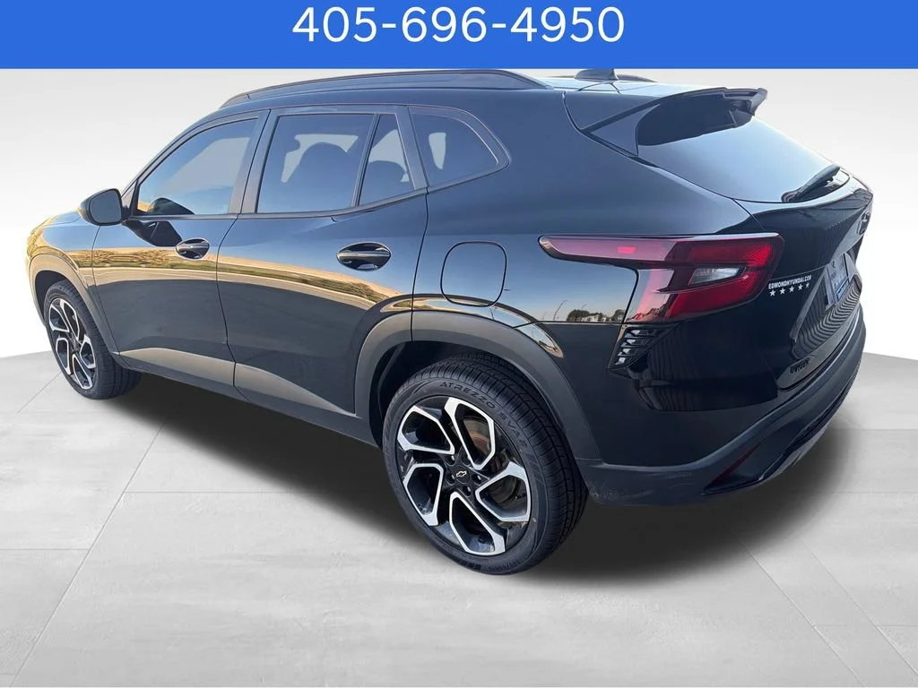 Pre-Owned 2024 Chevrolet Trax 2RS