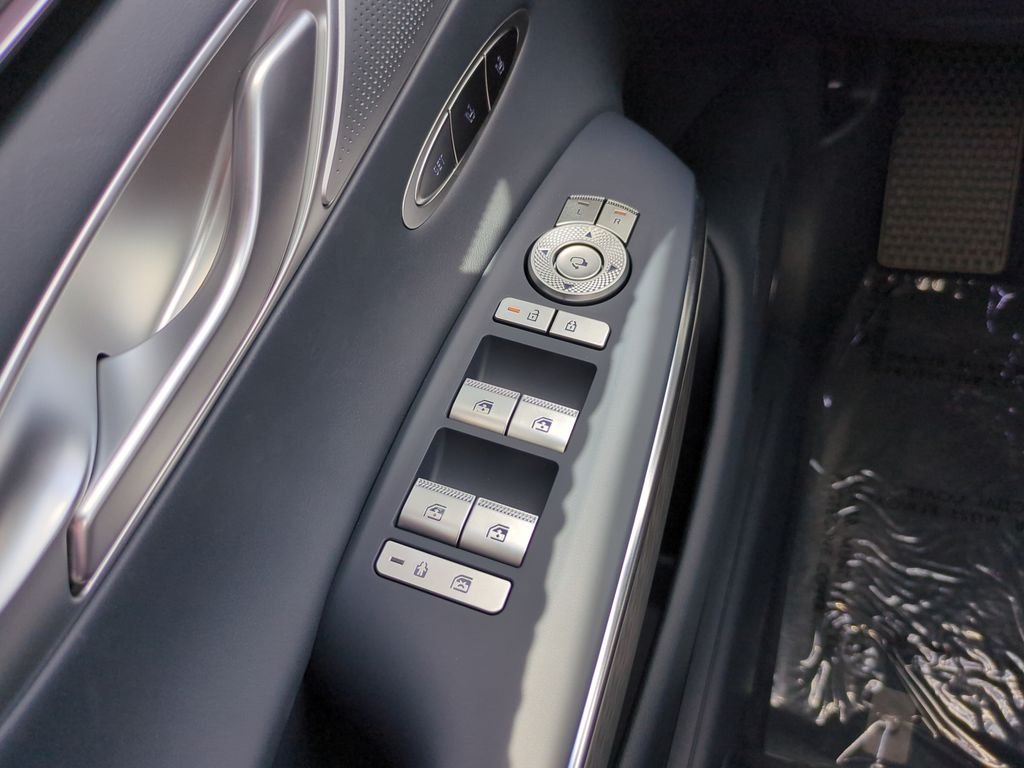 New 2026 Silver Genesis 2.5T SPORT PRESTIGE image 20