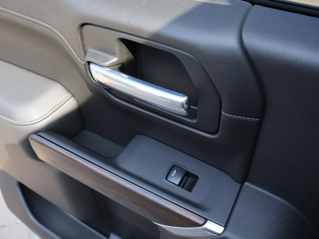 2021 GMC Sierra 1500 SLT - Photo 21