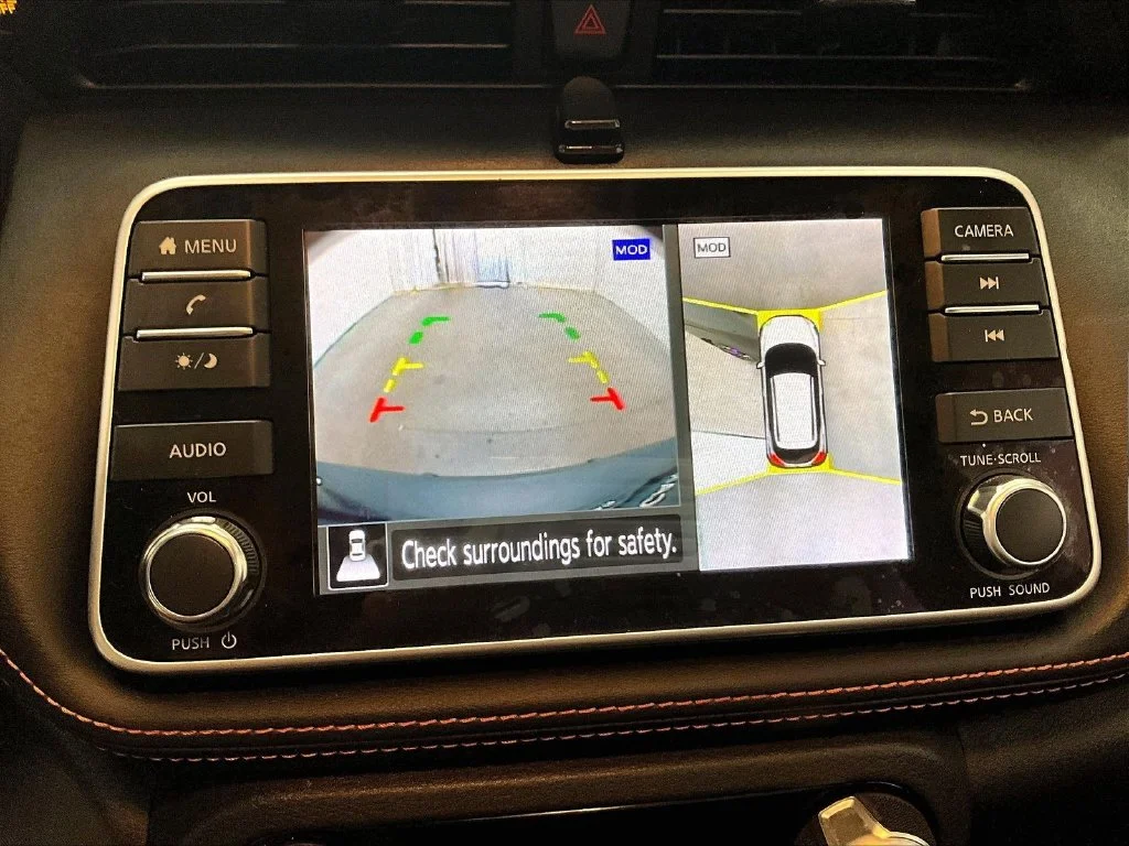 Used 2020 Black Nissan SR image 14