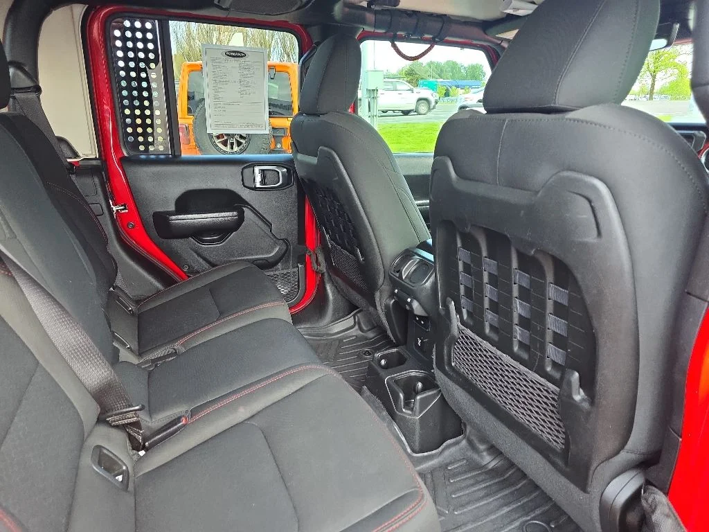Used 2021 Red Jeep Rubicon image 11