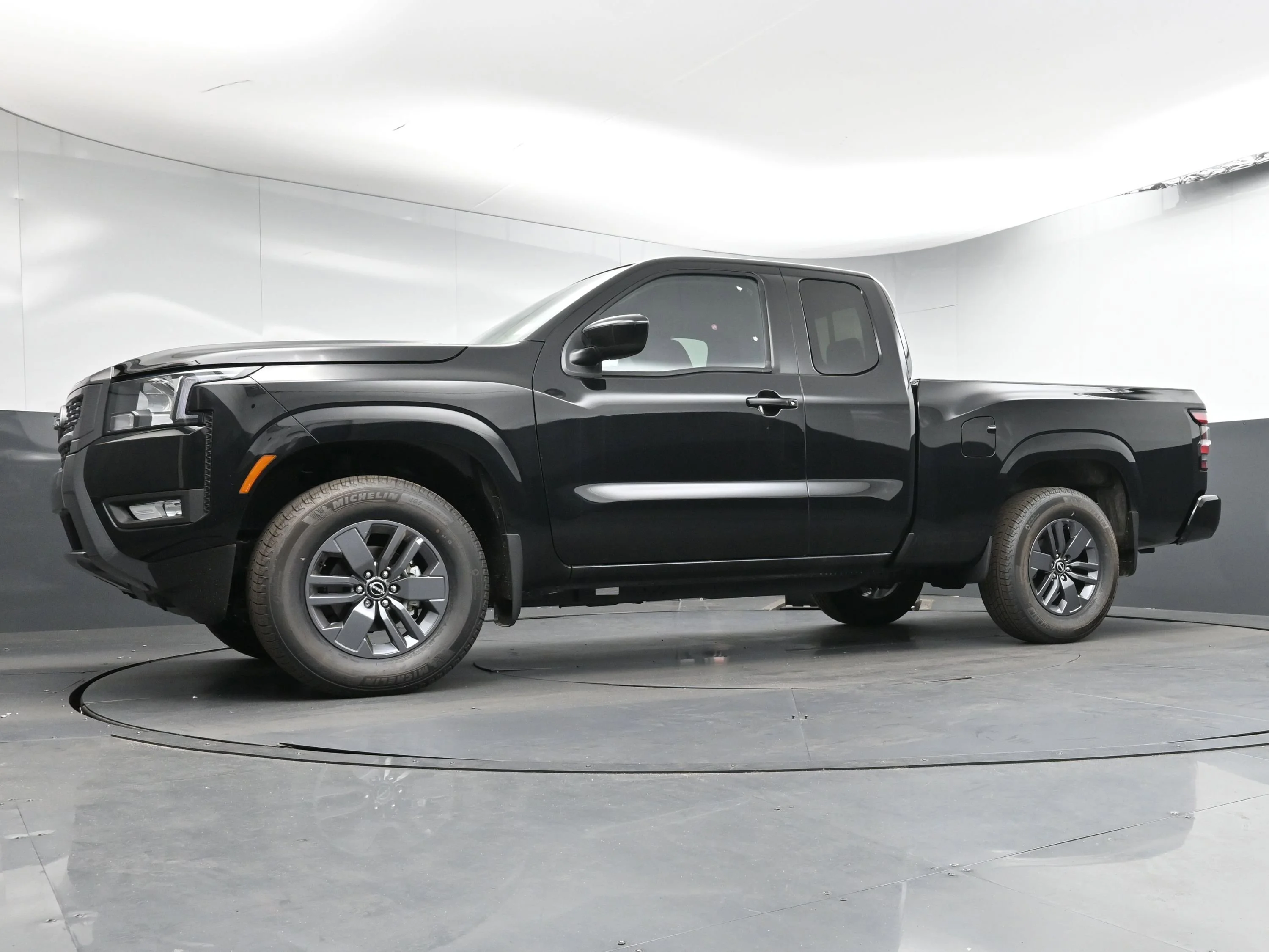 New 2025 Super Black Nissan King Cab® SV image 21