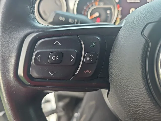 Used 2021 White Jeep Unlimited Sport Altitude image 16