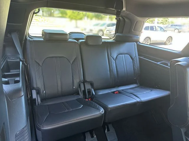 Used 2023 Black Ford Platinum image 26