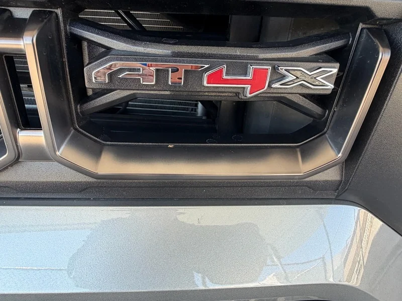 Used 2023 Sterling Metallic GMC AT4X image 32