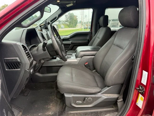 Used 2018 Red Ford XLT image 13