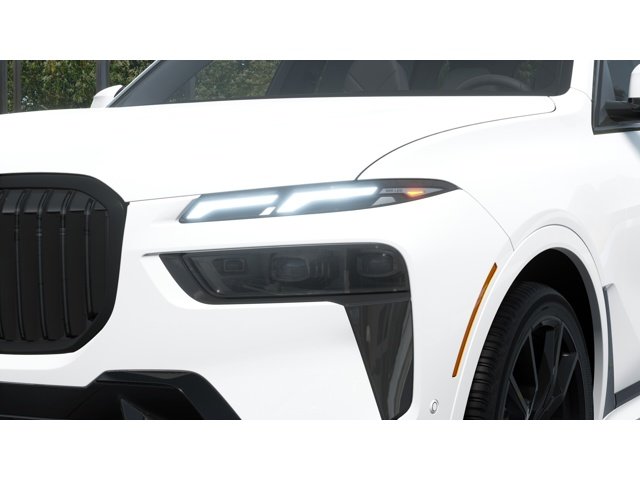 New 2027 Alpine White BMW X7 40i image 6
