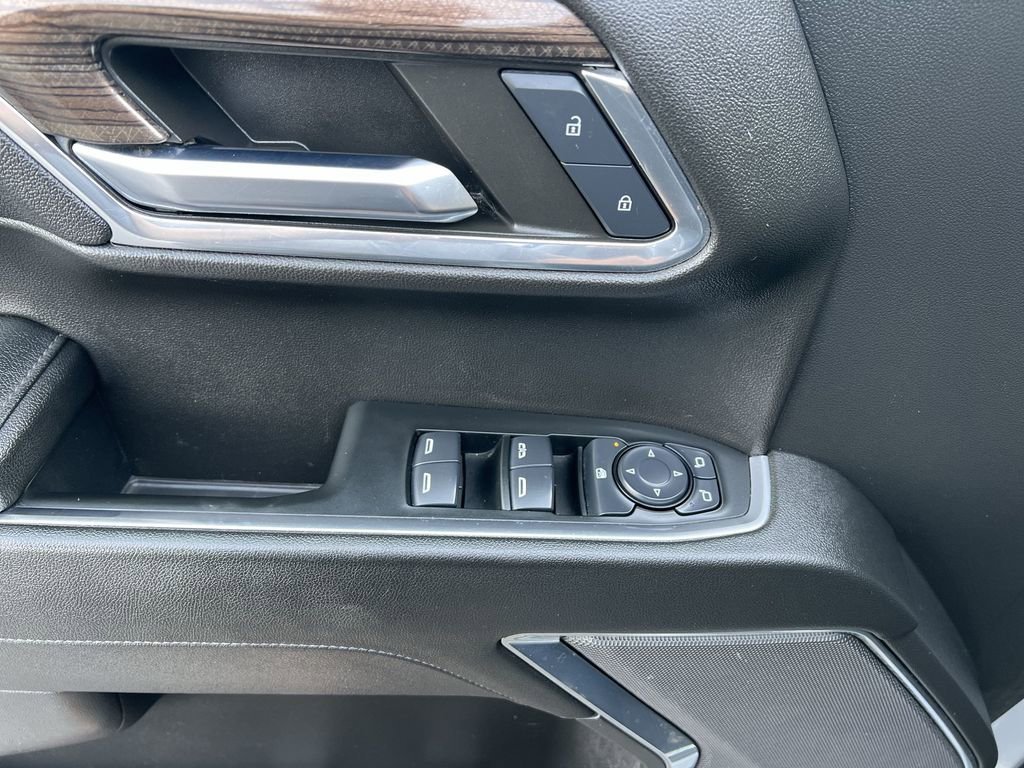 Used 2024 Slate Gray Metallic Chevrolet LT image 20