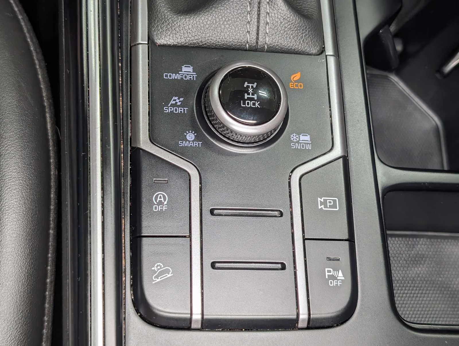 Used 2023 Ebony Black Kia X-Line S image 27