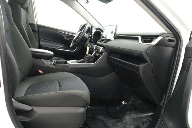 Certified Used 2024 ICE CAP Toyota  image 38