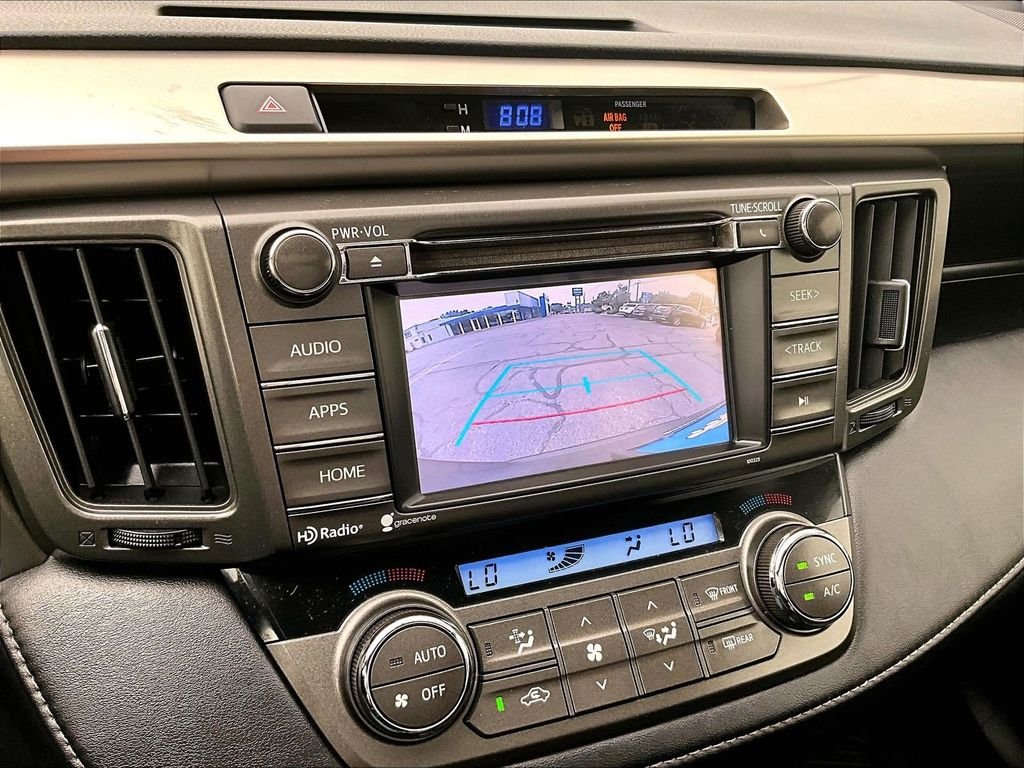 Used 2015 Brown Toyota XLE image 18