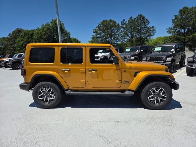 New 2026 Goldilocks Exterior Paint Jeep Sahara image 10