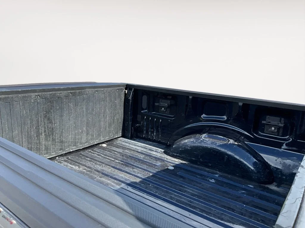 Used 2021 Antimatter Blue Metallic Ford XLT image 11