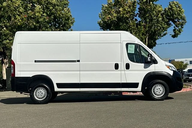Used 2024 White Ram High Roof image 3