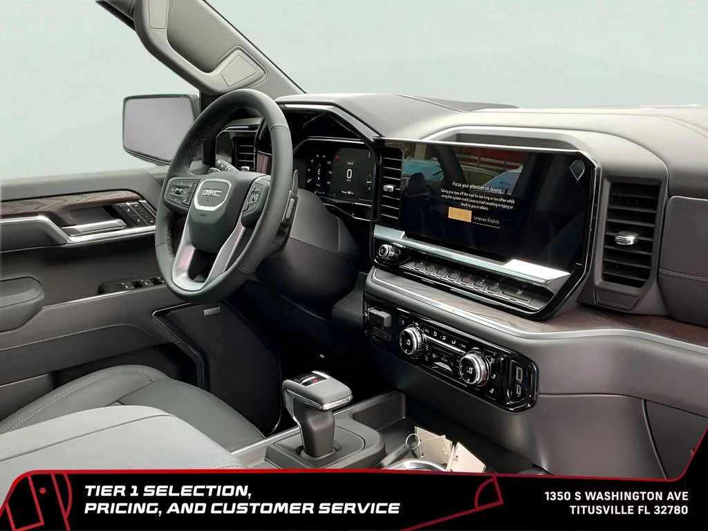 New 2026 Glacier White Tricoat GMC SLT image 18