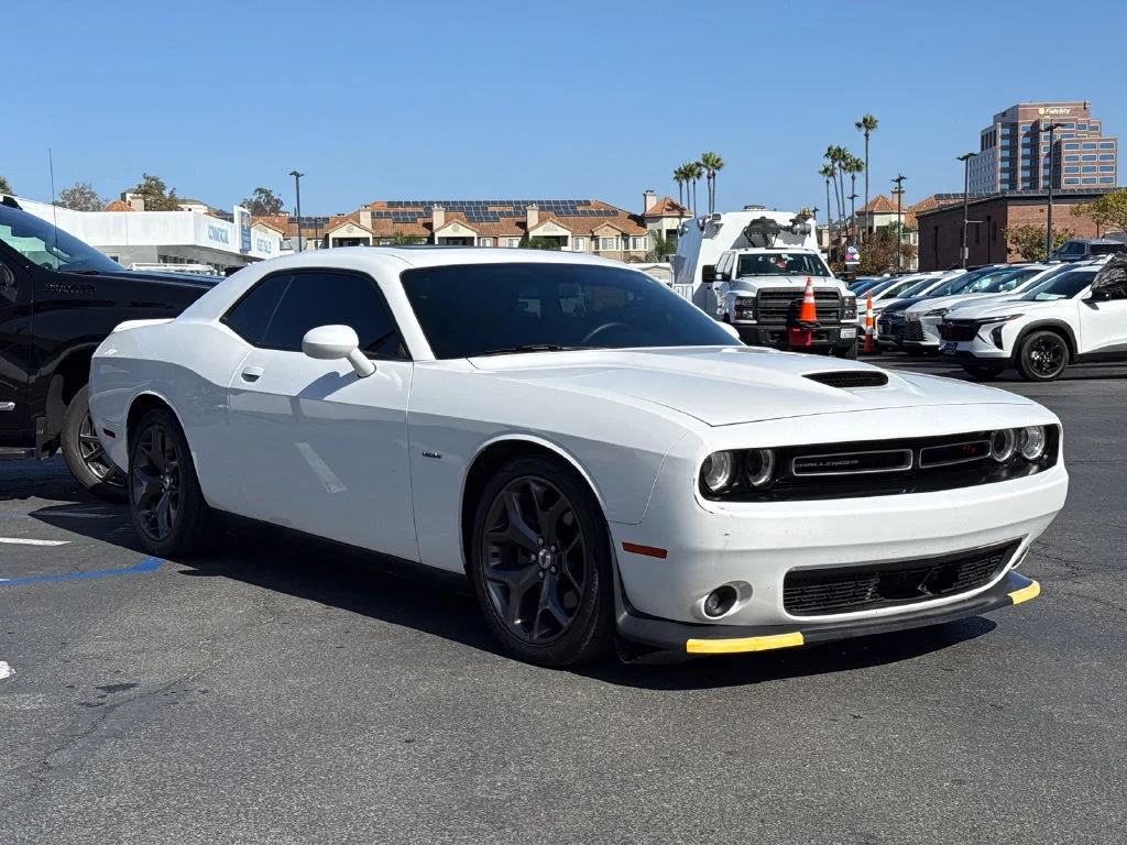 Used 2019  Dodge R/T image 5
