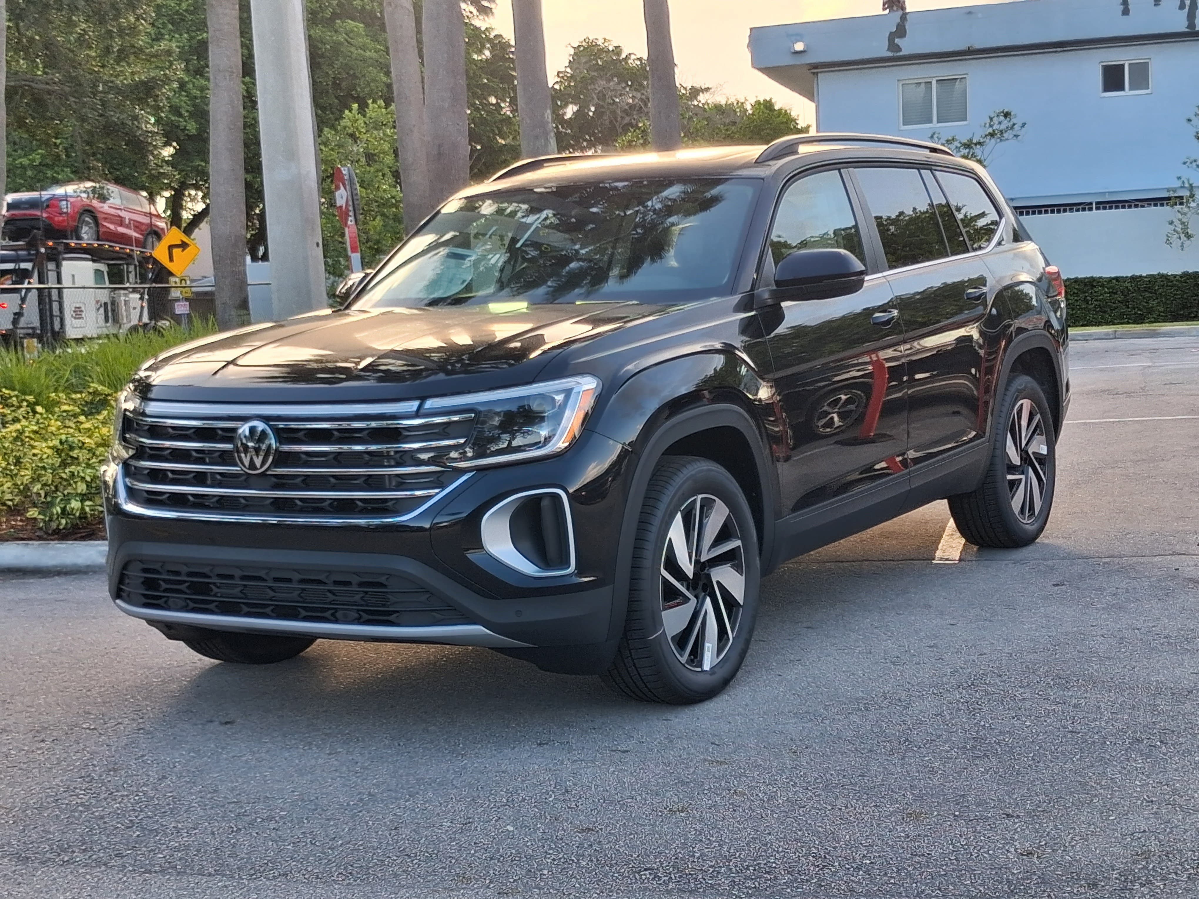 New 2026 Black Volkswagen 2.0T SE w/Technology image 3