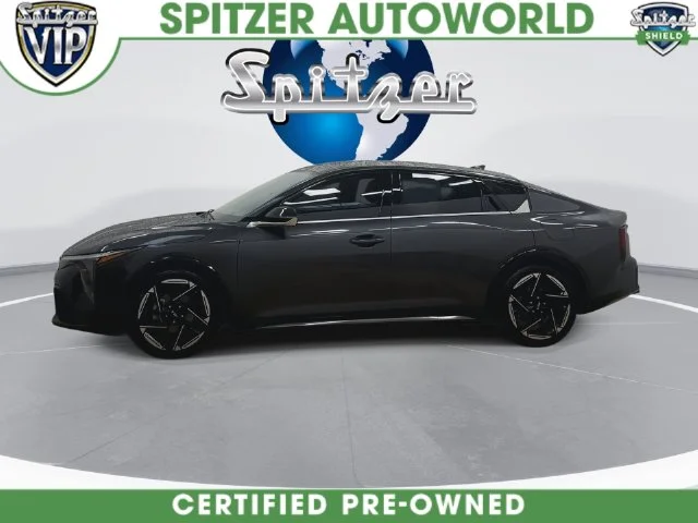 Used 2025 Gray Kia GT-Line image 10