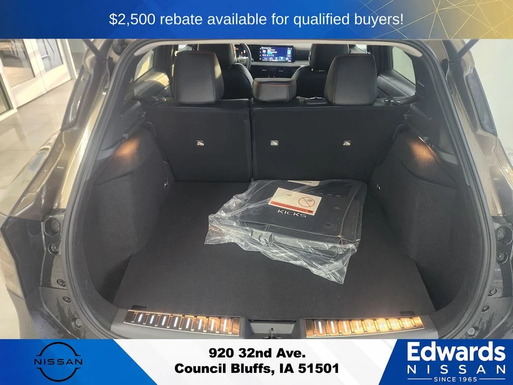 2026 Nissan KICKS SR AWD - Photo 12