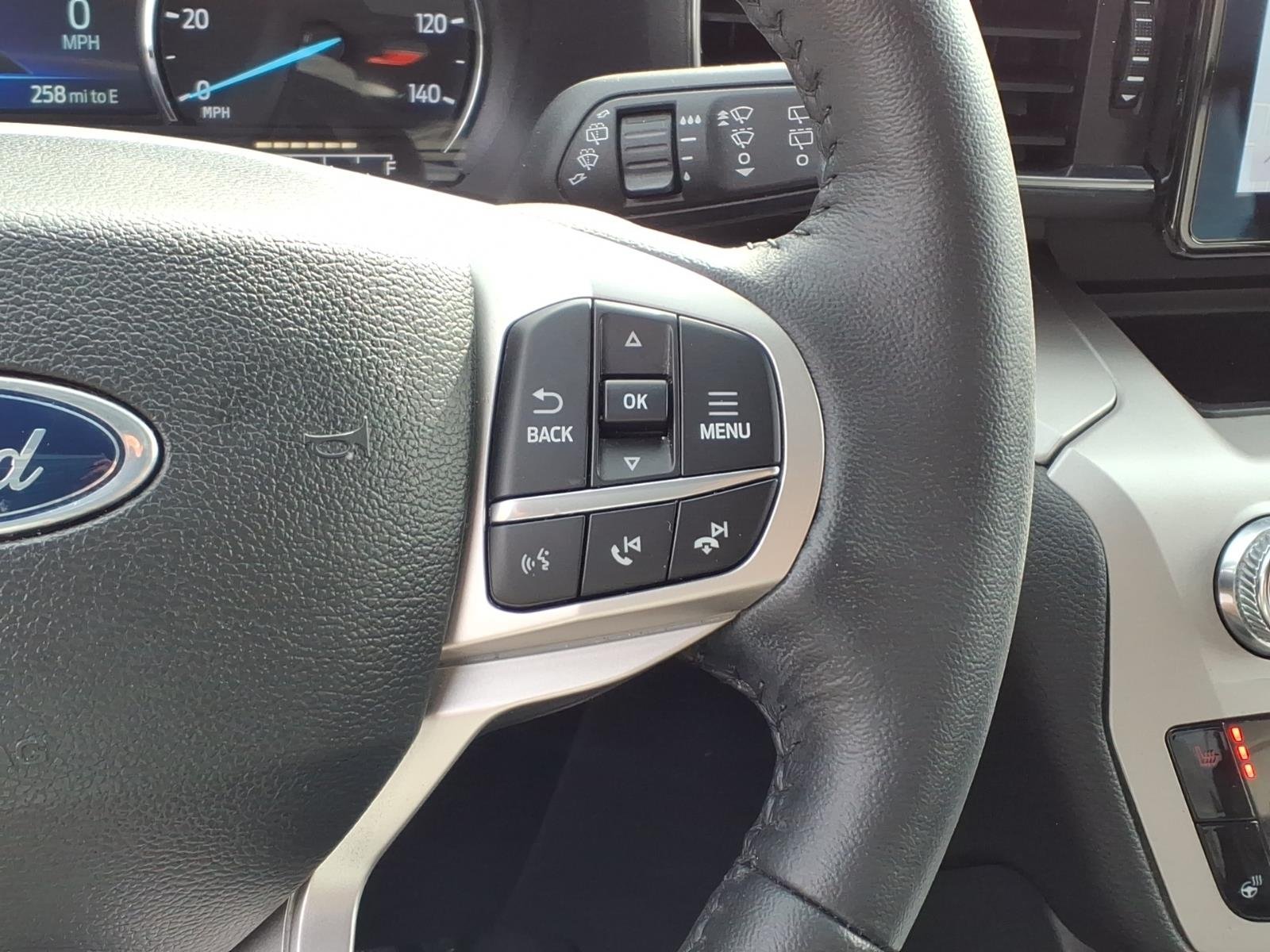Used 2023 Gray Ford XLT image 13