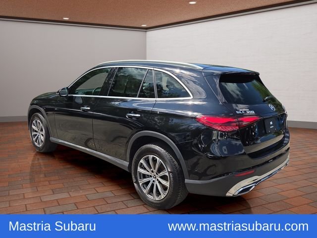 Used 2024 White Mercedes-Benz GLC 300 image 30