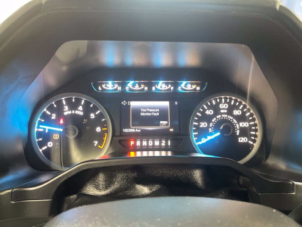 Used 2016 Brown Ford XLT image 21