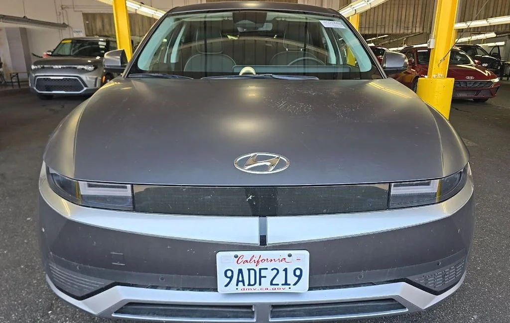 Used 2022 Hyundai IONIQ 5 SEL with VIN KM8KN4AE8NU057411 for sale in Kansas City