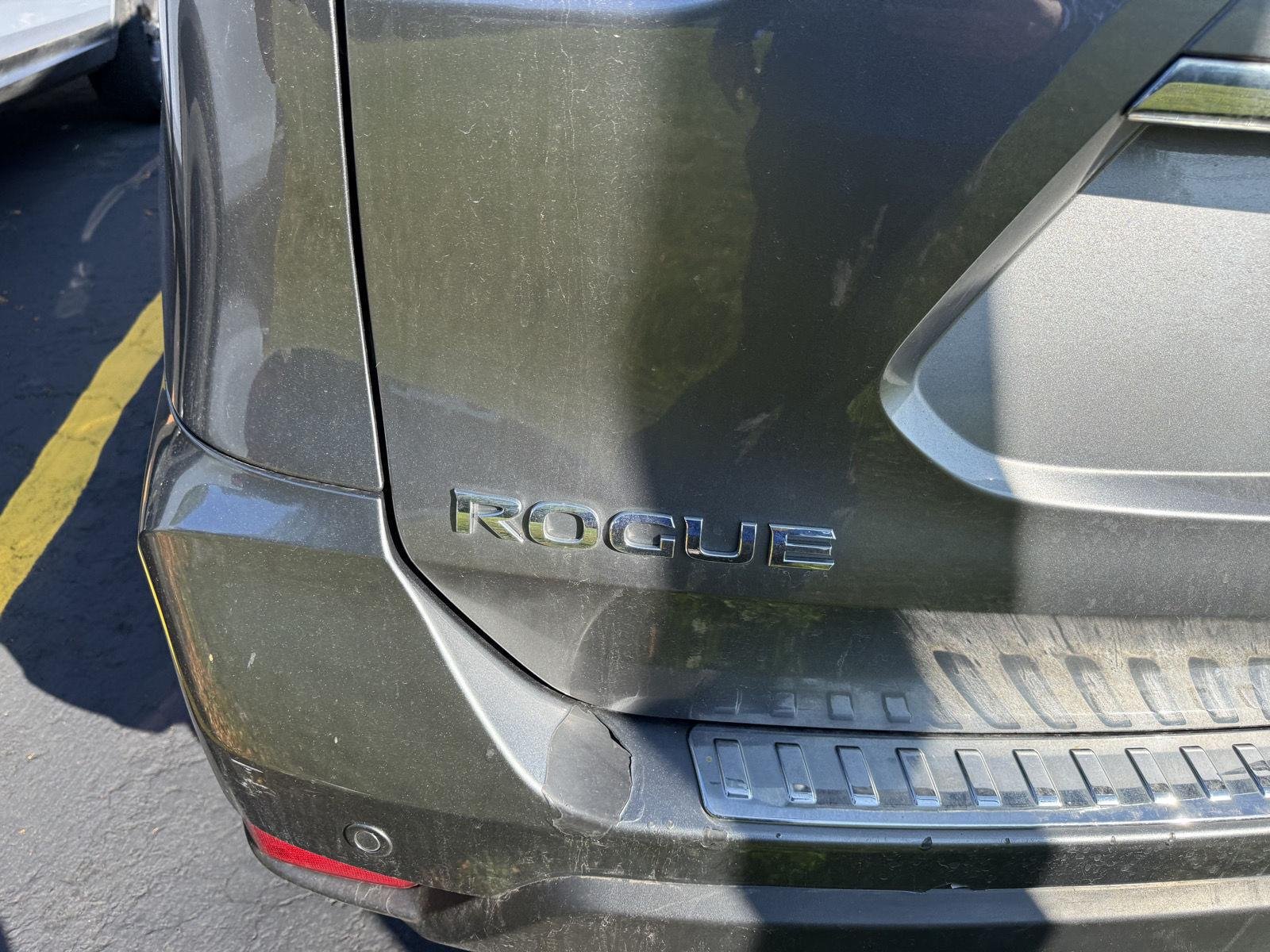 Used 2019 Gun Metallic Nissan SV image 3